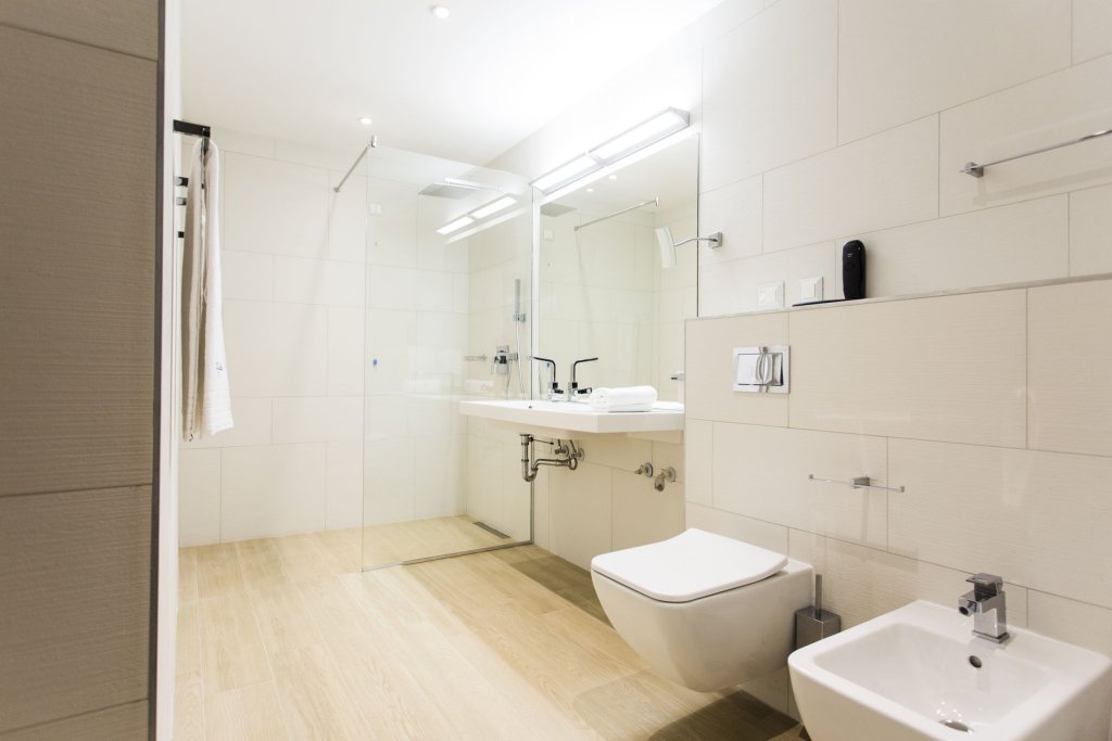 Фото Hotel Tq Plaza