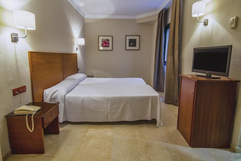 Фото Hotel Torremar