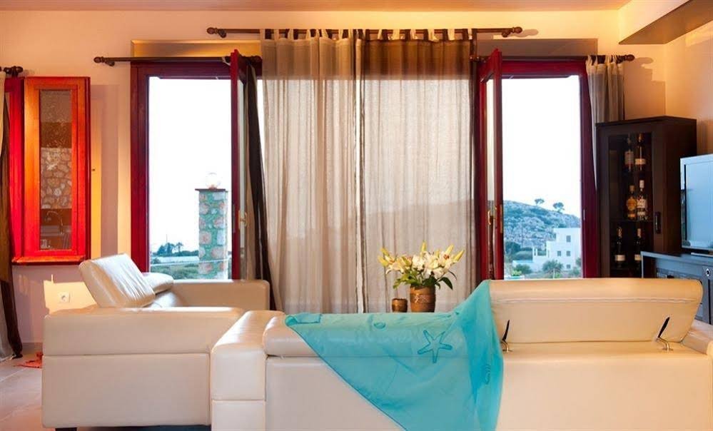 Фото Spilia Bay Villas