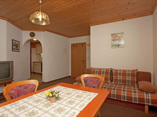 Гостиница Blissful Apartment in Leutasch With Garden в Лойташе