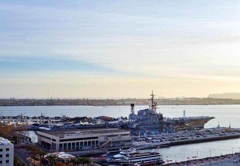 Фото Springhill Suites San Diego Downtown/Bayfront