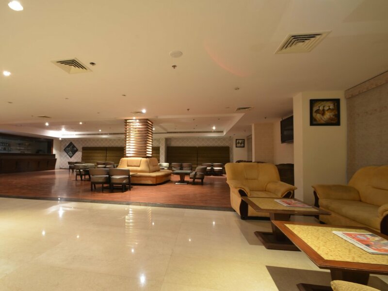 Гостиница Hotel Lake View Expotel в Хайдарабаде