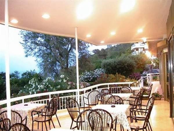 Фото Hotel Adler