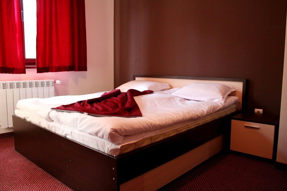 Фото Borovets Green Hotel