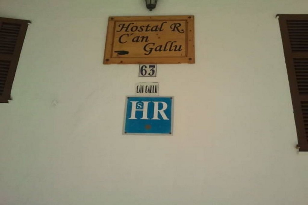Фото Hostal Can Gallu