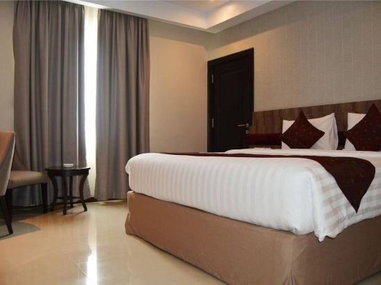 Фото Tara Hotel Yogyakarta