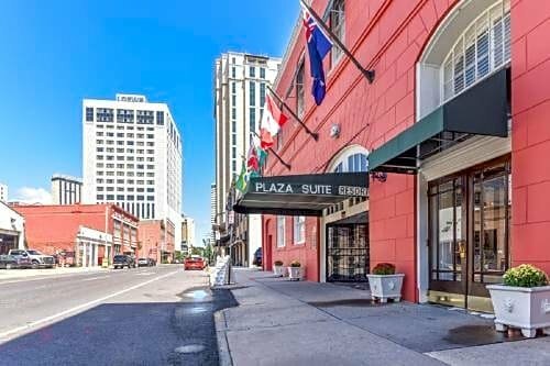 Гостиница Plaza Suites Downtown New Orleans