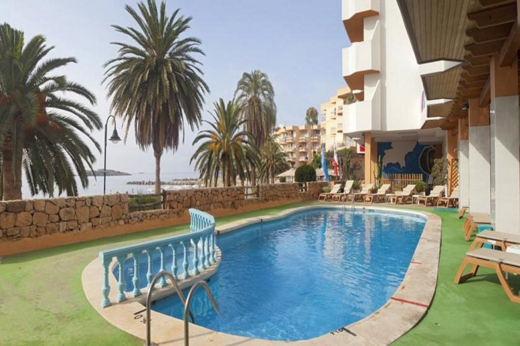 Фото Hotel Ibiza Playa