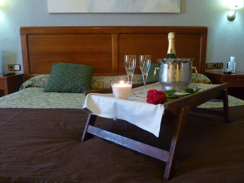 Фото Eurostars Puerta Real Hotel