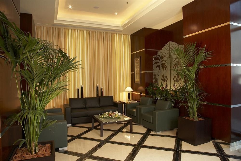 Фото Al Manzel Hotel Apartments