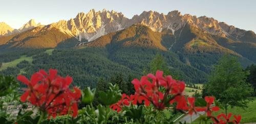 Внешний вид отеля Kuentnerhof в Инничионе - Сан-Кандидо, фото 2