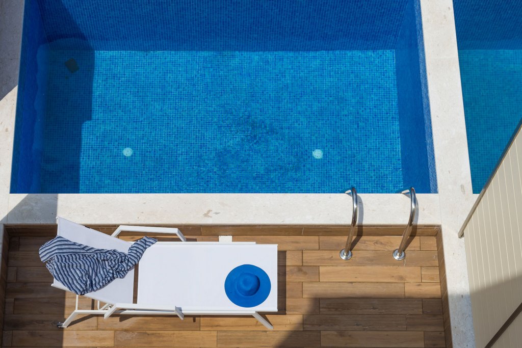 Фото Mythic Summer Hotel