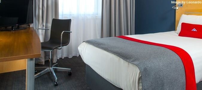 Фото Holiday Inn Express Stevenage, an Ihg Hotel