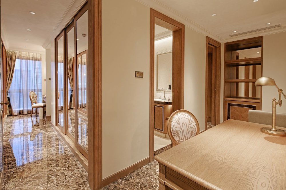 Фото Jumeirah Living Guangzhou