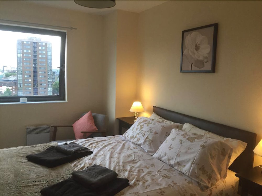 Фото Liverpool At The Reach 1