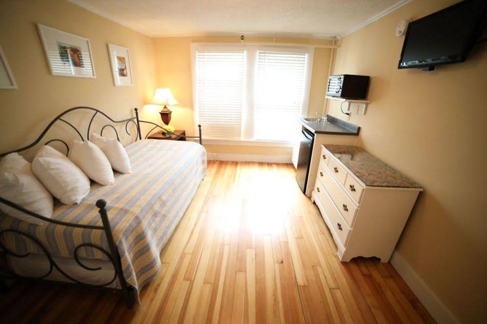 Фото The Kennebunk Inn