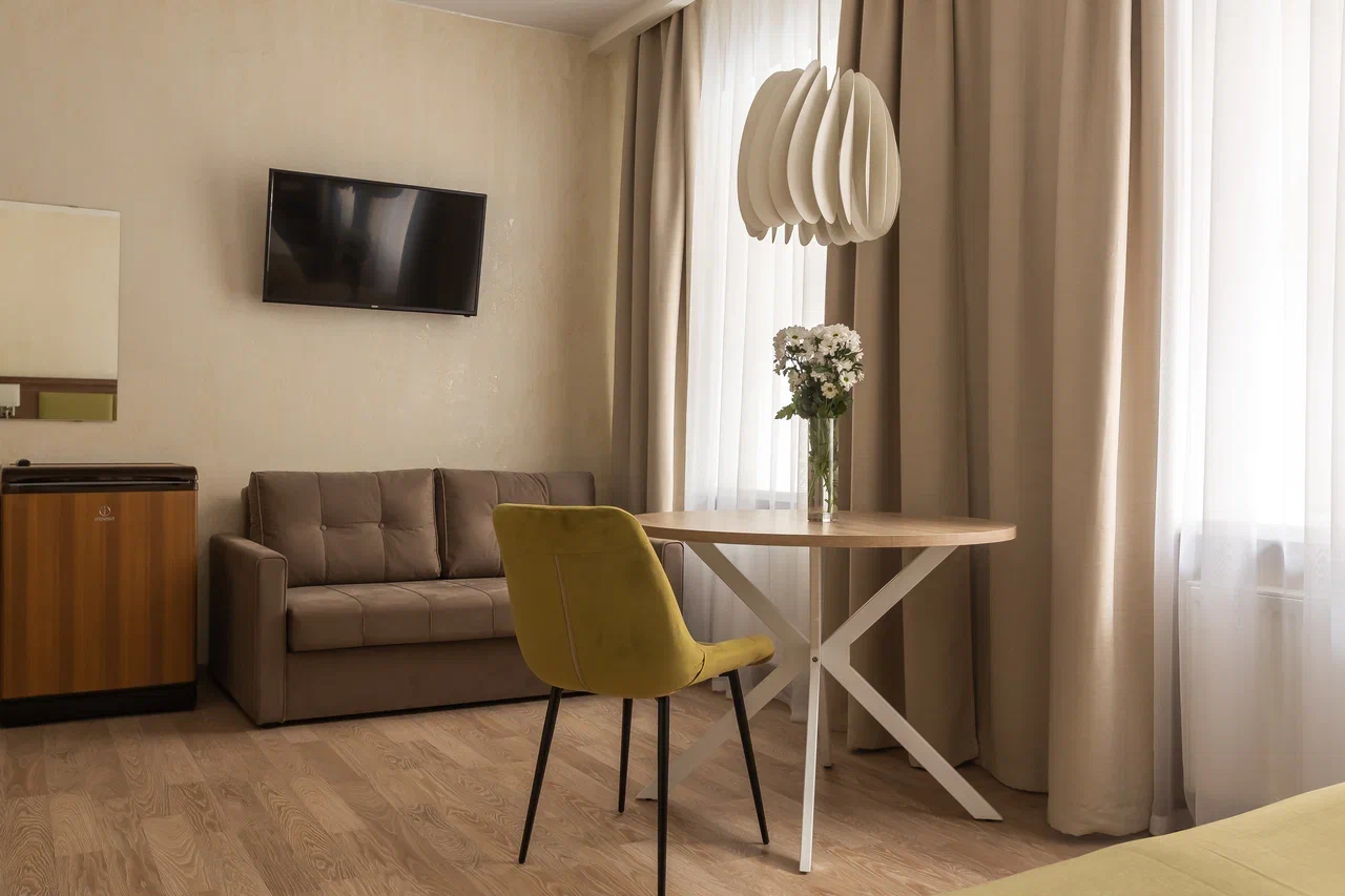 Фото Династия