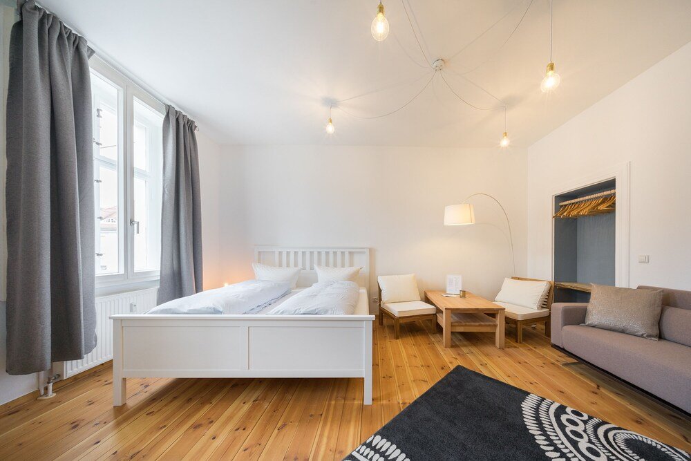 Фото Apartments Friedrich-Ebert-Straße