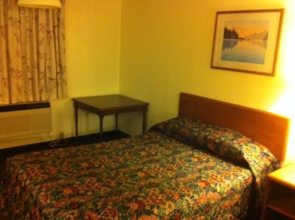 Фото Landmark Inn