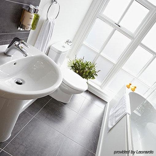 Фото High Street Town House