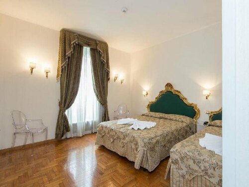 Domus Colosseo Hotel