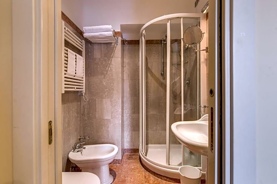 Фото Hotel 53 Cinquantatre Rome