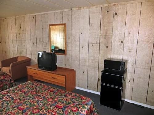 Фото Loma Alta Motel