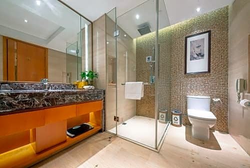 Фото Yiwu ShangCheng Hotel