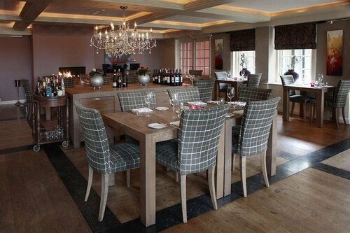 Внешний вид отеля Hotel Restaurant De Uitkijk в Хеллендорне, фото 4