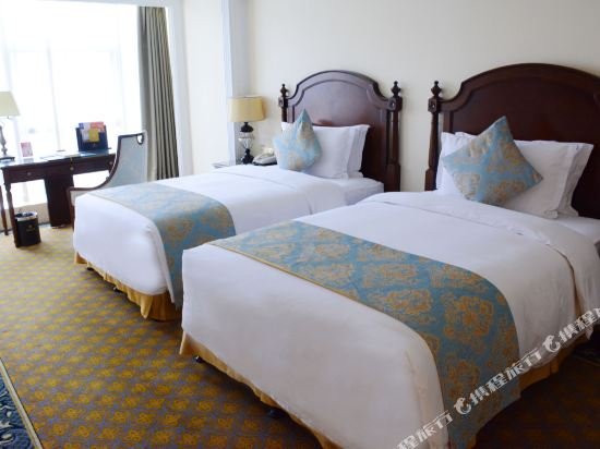 Фото Yinxin Century Hotel