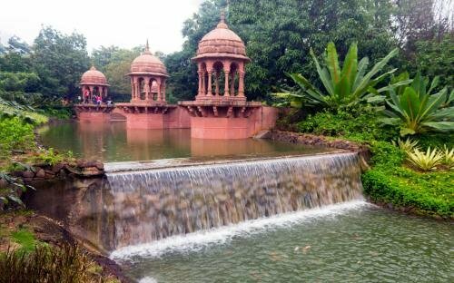 Гостиница Govardhan Eco Village
