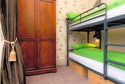 Фото Yha Brighton - Hostel