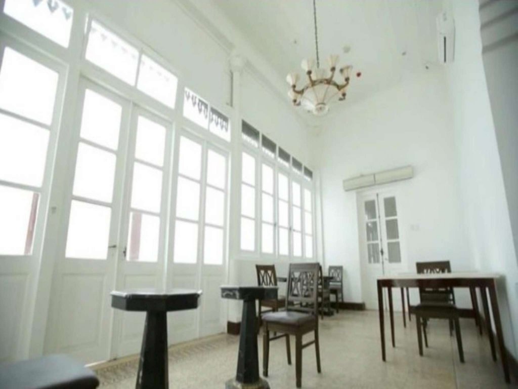 Фото The Alimar Hotel