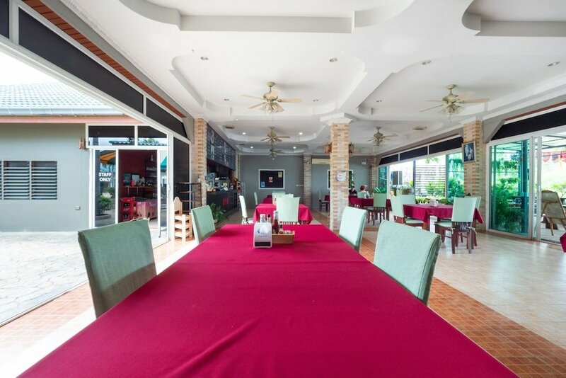 Гостиница Oyo 1131 Rendezvous Resort & Restaurant