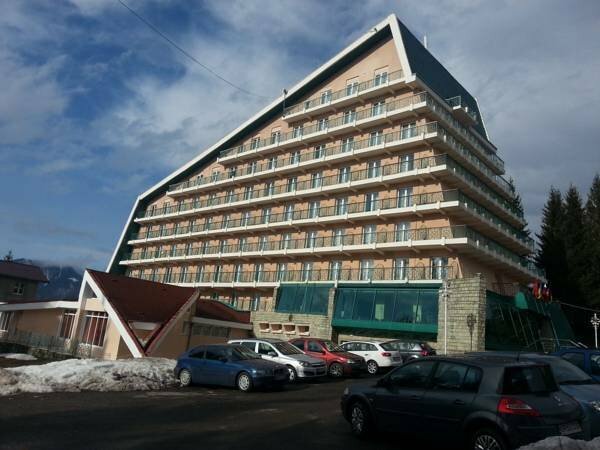 Гостиница Hotel Belvedere Predeal в Предяле