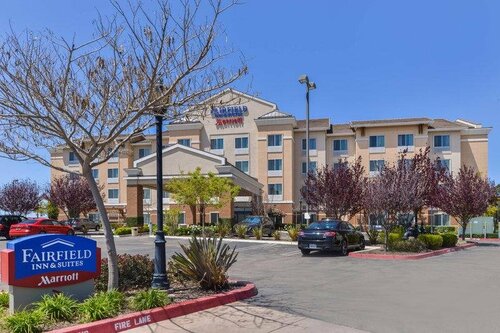 Гостиница Fairfield Inn & Suites by Marriott Santa Maria в Санта-Марии