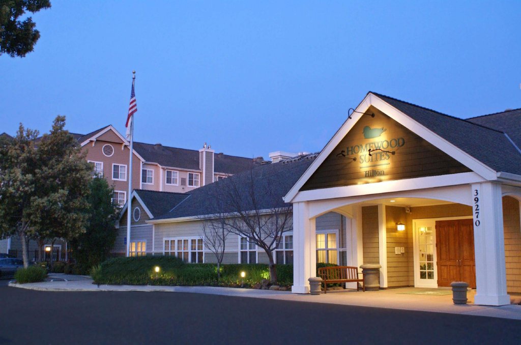 Фото Homewood Suites by Hilton Newark-Fremont