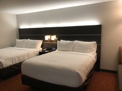 Гостиница Holiday Inn Express Metropolis, an Ihg Hotel
