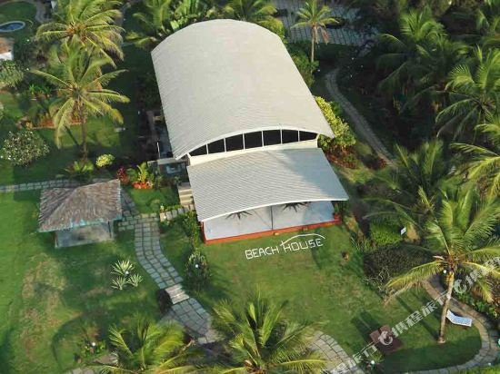 Фото The Beach House Goa