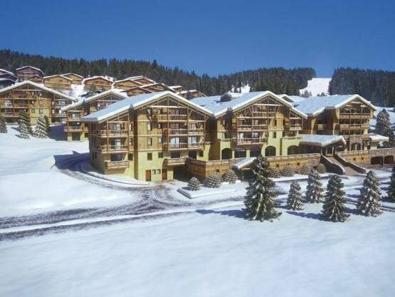 Гостиница Lagrange Vacances Les Chalets d'Emeraude
