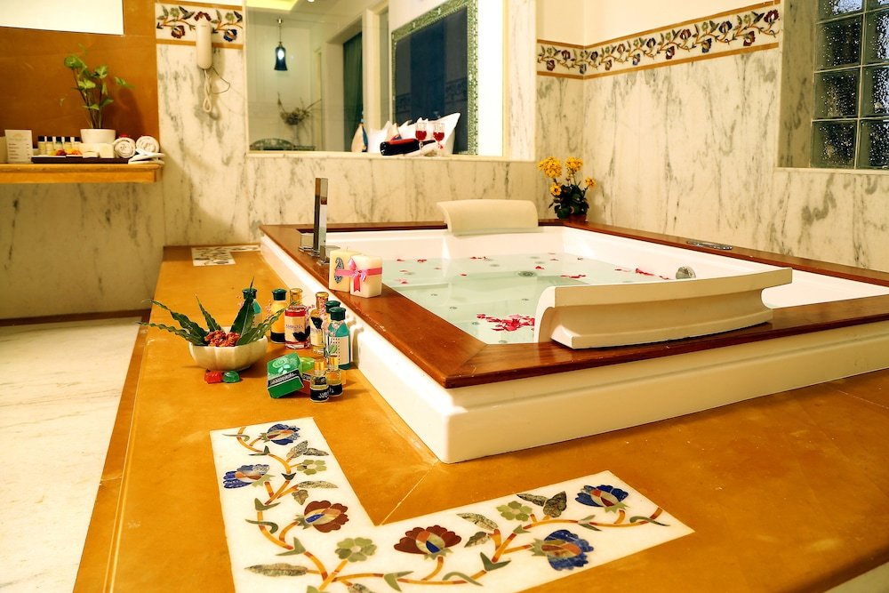 Фото Brahma Niwas - Best Lake View Hotel in Udaipur