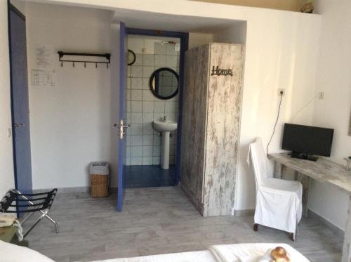 Фото Hotel Akrotiri