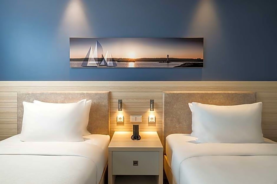 Фото Hampton by Hilton Kiel