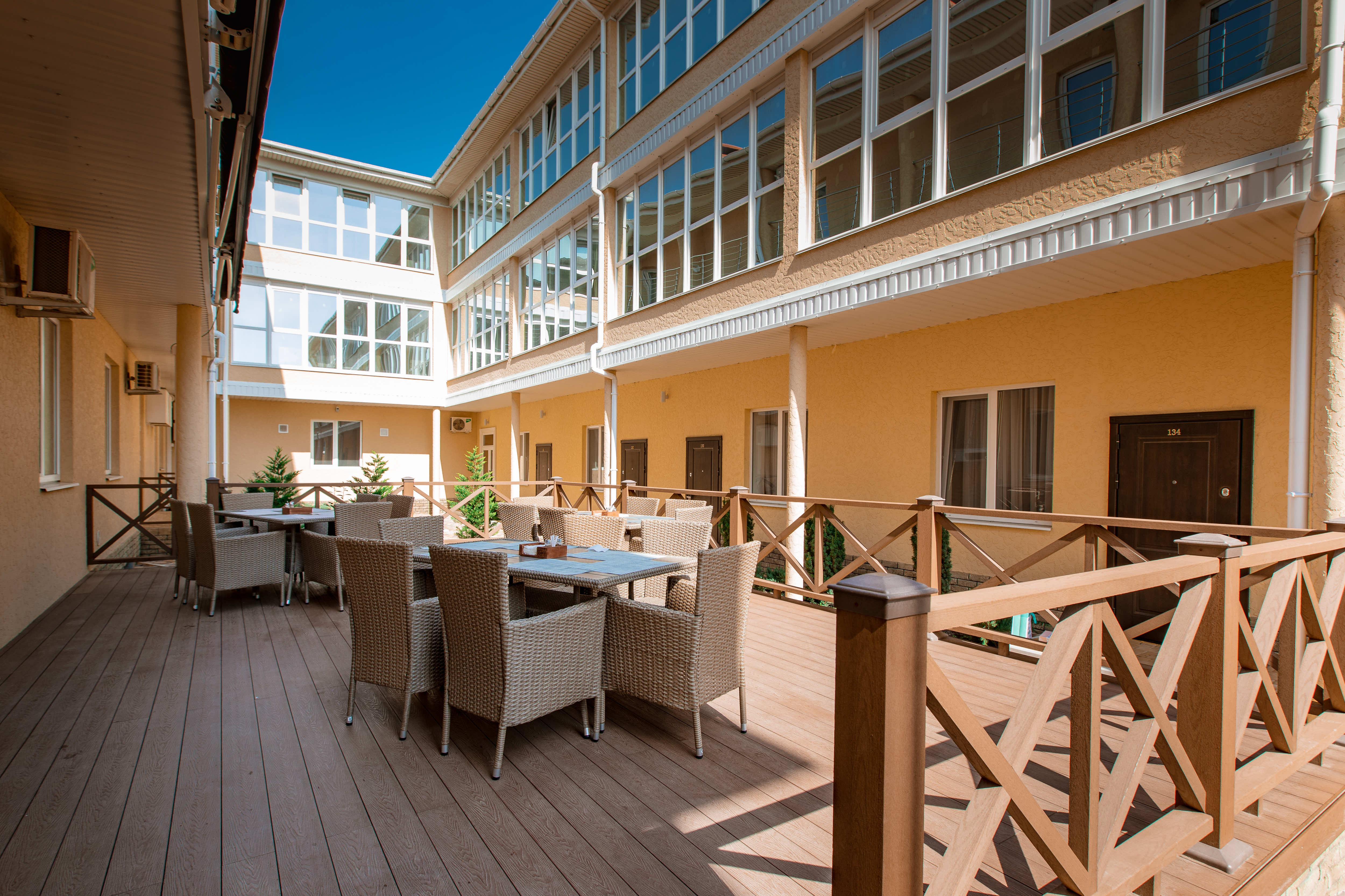 Фото Рэд Хаус