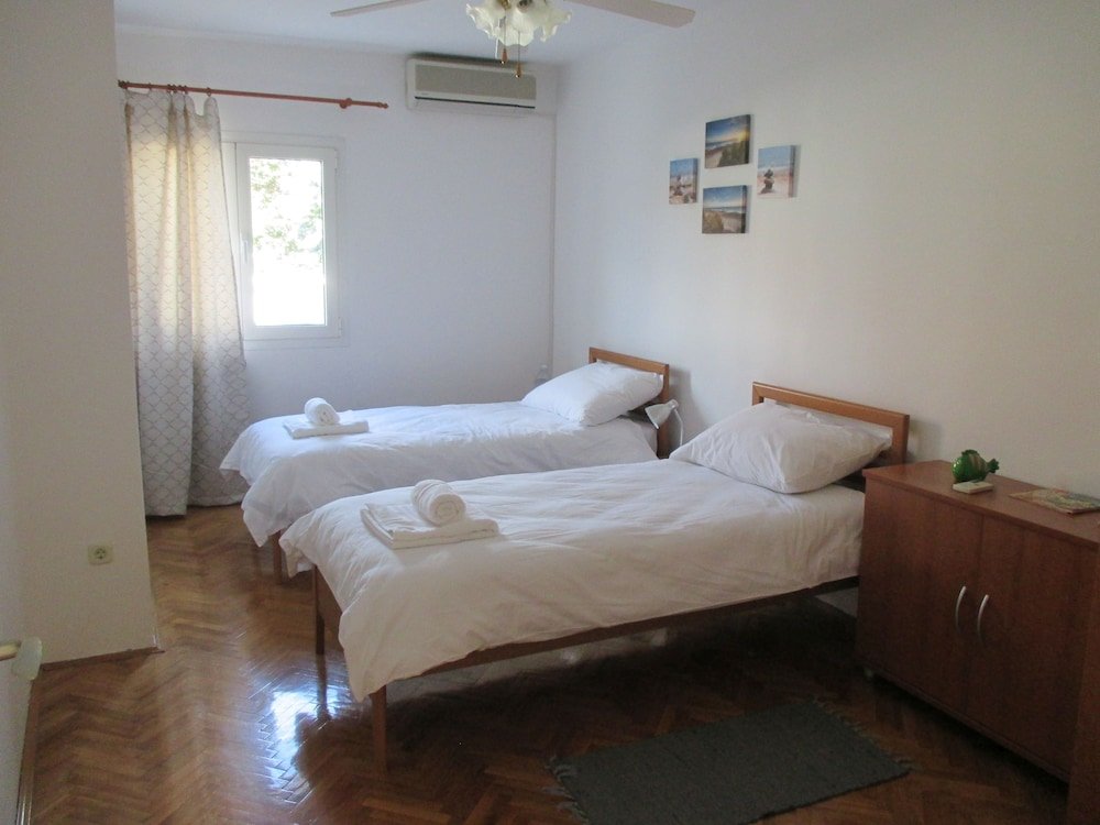 Фото Lemon Tree Apartments