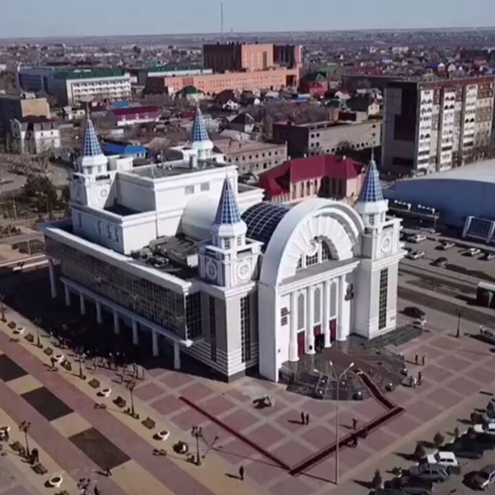 Teatro Костанайский областной казахский театр драмы имени Омарова, , foto