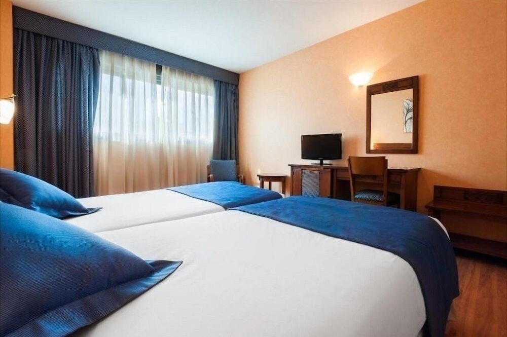 Фото Hotel Las Provincias