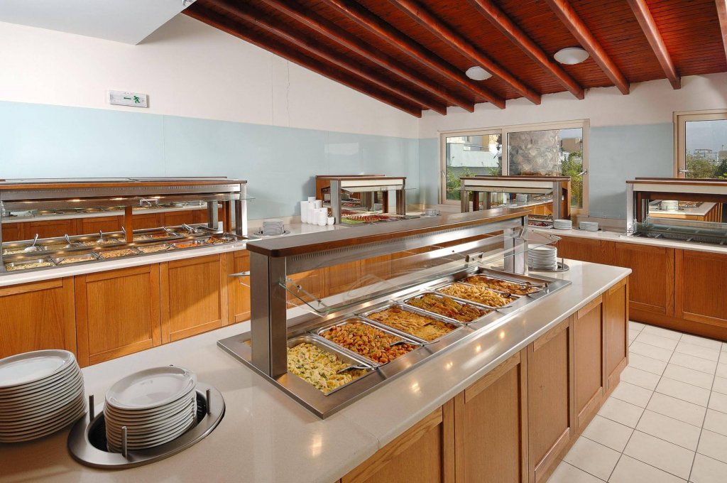 Фото Marilena Hotel