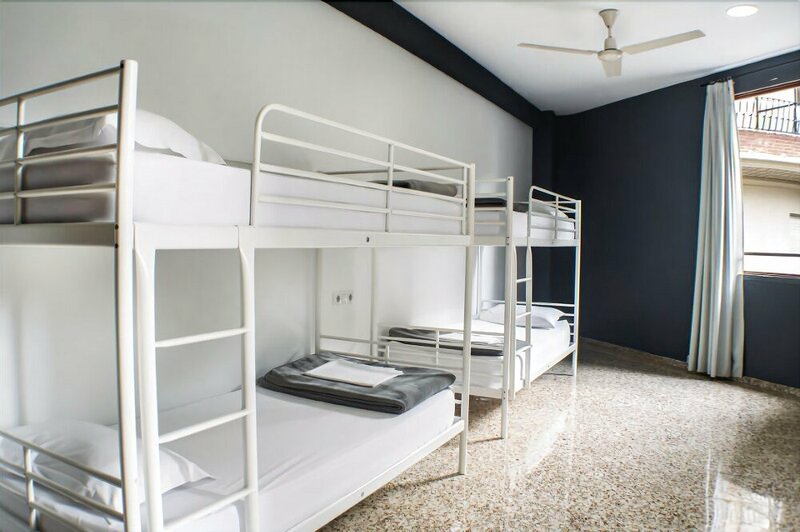 Гостиница Quart Youth Hostel