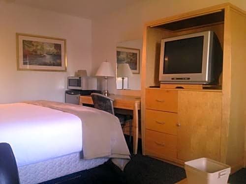 Фото Eastglen Inn